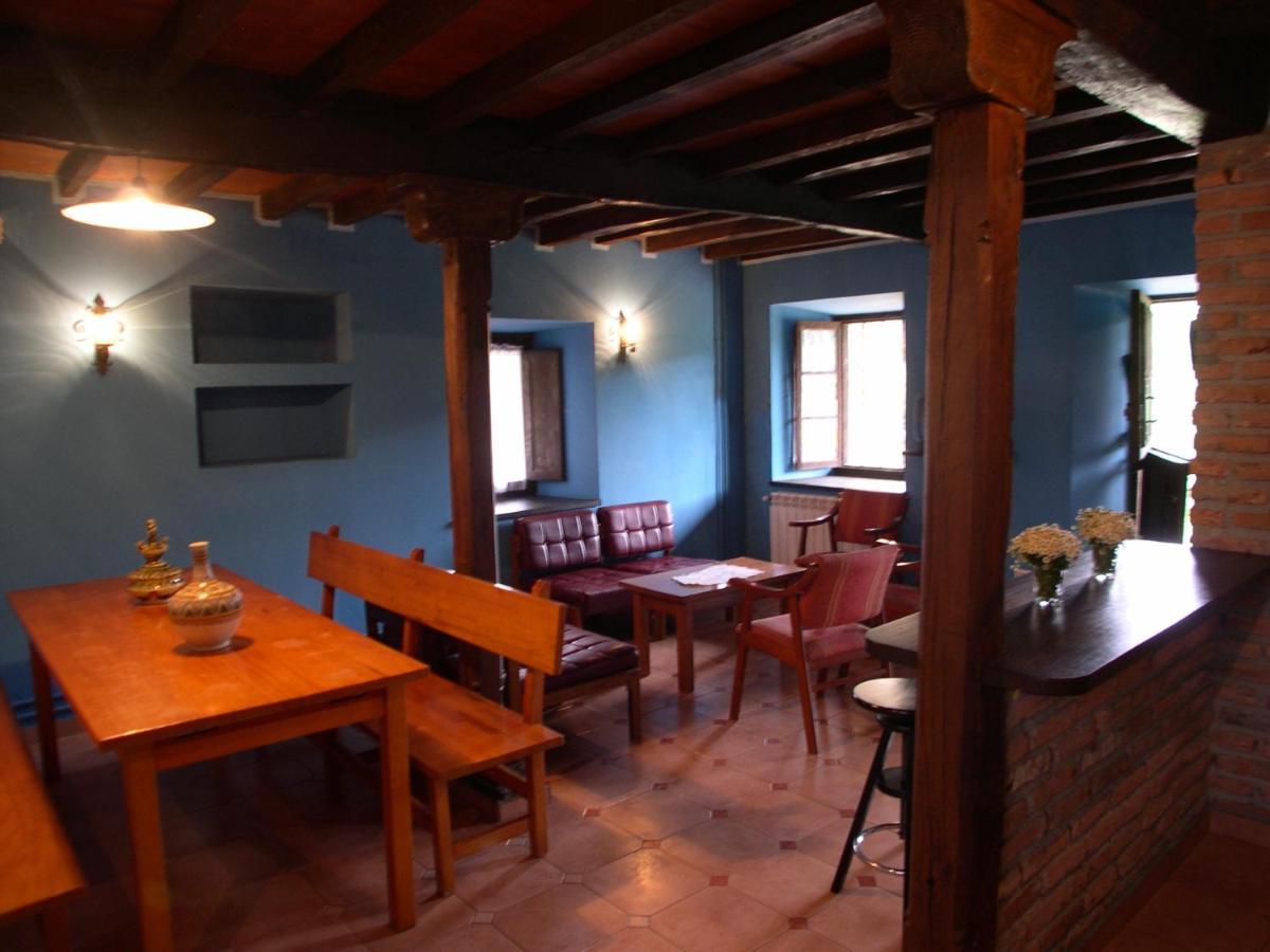 Gasthaus Turismo Rural El Sidron Piloña Exterior foto